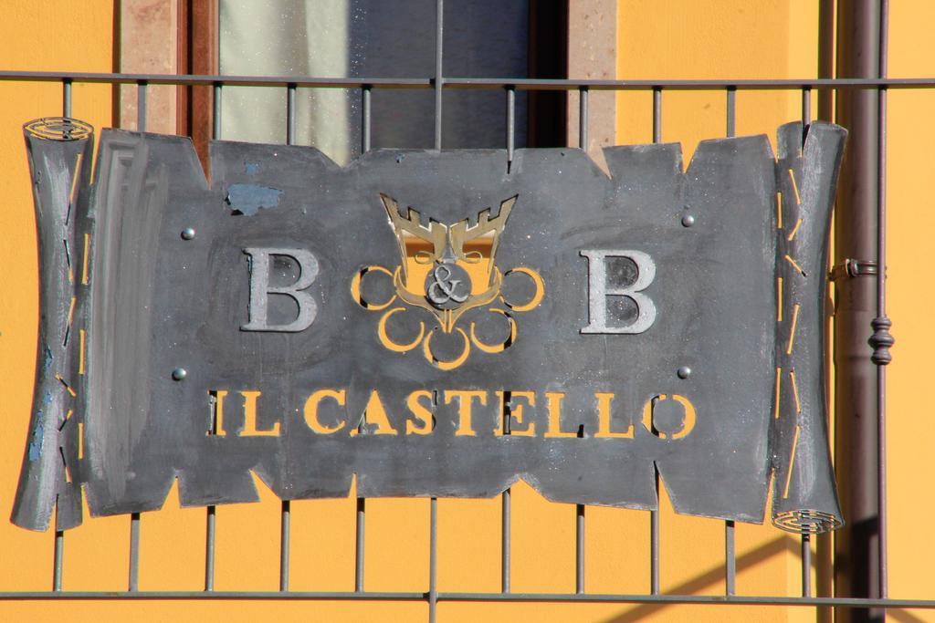 Il Castello Di Modolo Bed & Breakfast Modolo  ภายนอก รูปภาพ