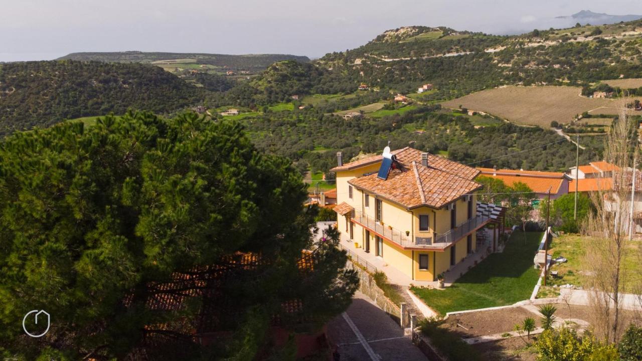 Il Castello Di Modolo Bed & Breakfast Modolo  ภายนอก รูปภาพ